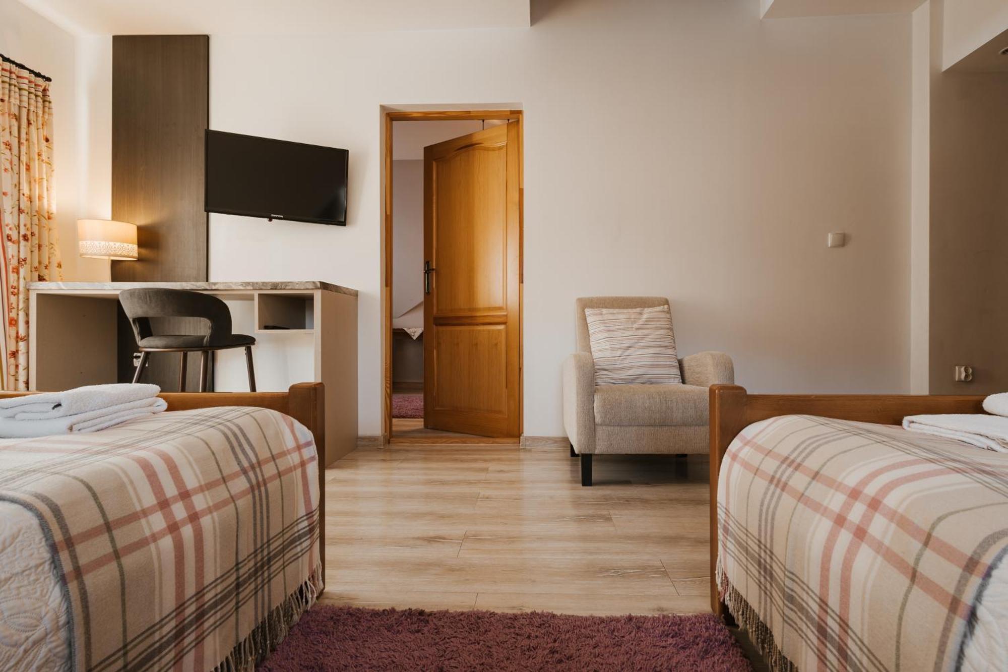 Dom Wypocz Pod Litwinka Apartamenty Białka Tatrzańska Exterior photo